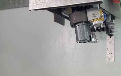 水清洗挤出机螺杆